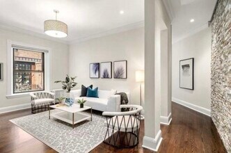 Building Photo - 382 Commonwealth Ave