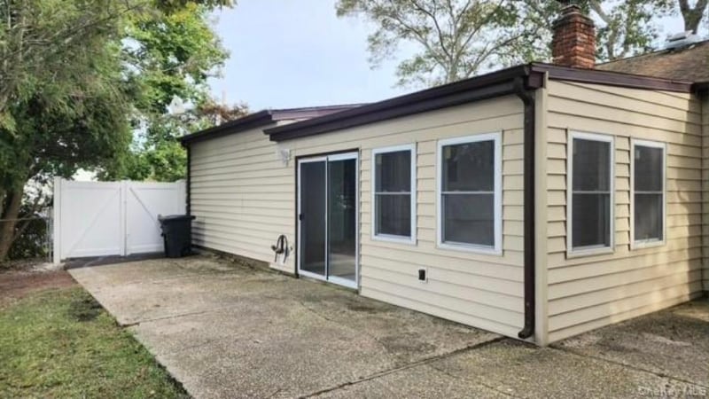 Building Photo - 72 Propose Rd