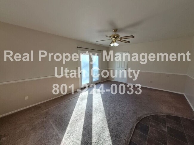 Building Photo - 590 E 1090 N