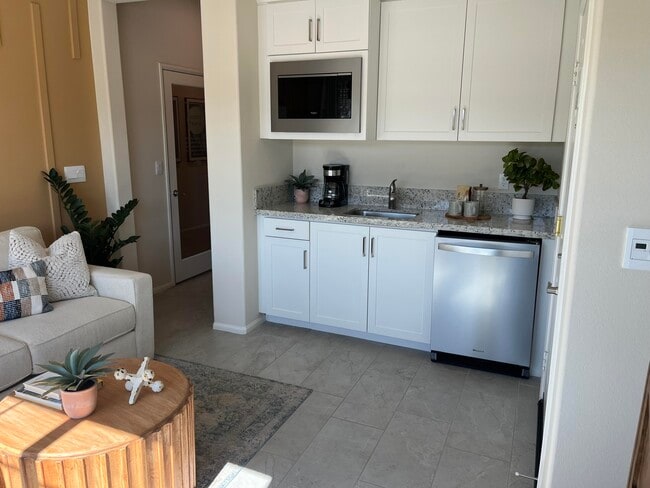 Building Photo - 83193 Thrush Way