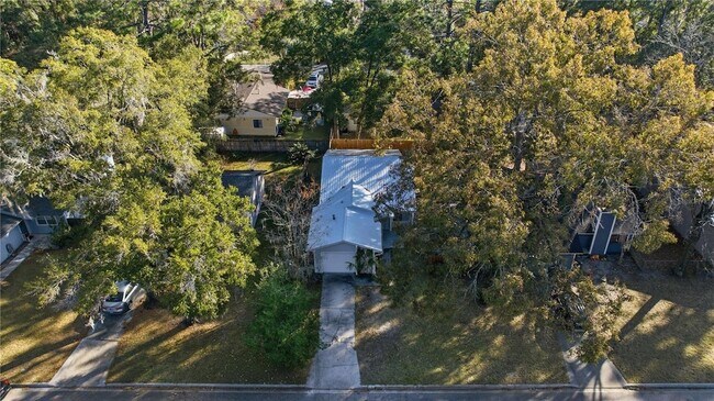 Building Photo - 1939 SW 73rd Terrace