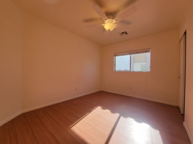 Building Photo - 7614 Hope Valley St