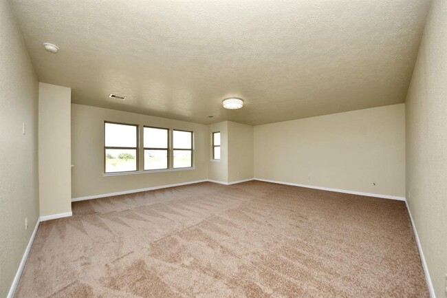 Building Photo - 28510 Buffalo Fork Ln