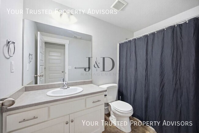 Building Photo - 960 S 2040 W