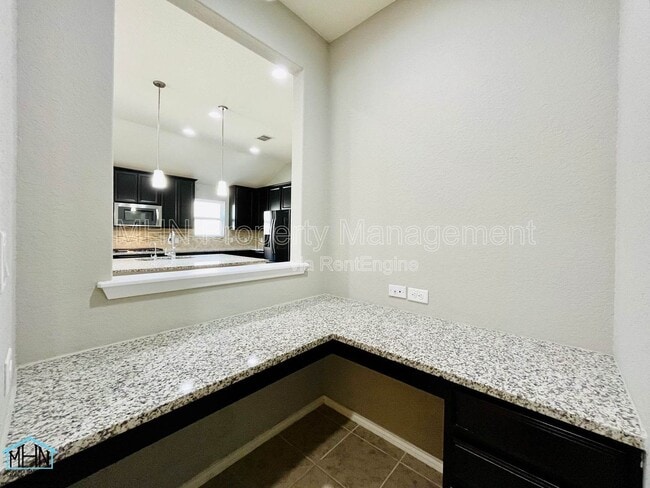 Building Photo - 12852 Laurel Brush