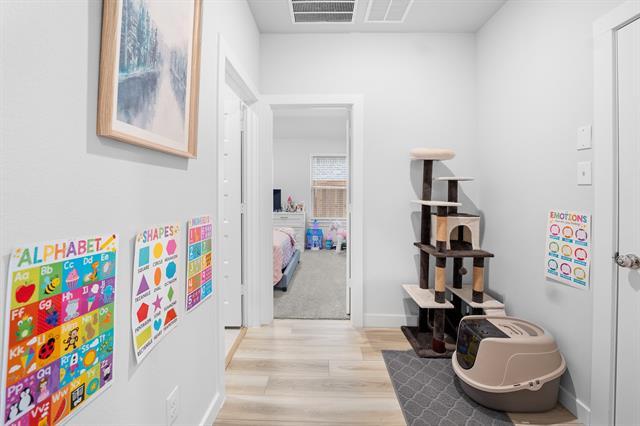 Building Photo - 1245 La Bamba Dr