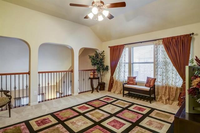 Building Photo - 2005 Loma Alta Dr