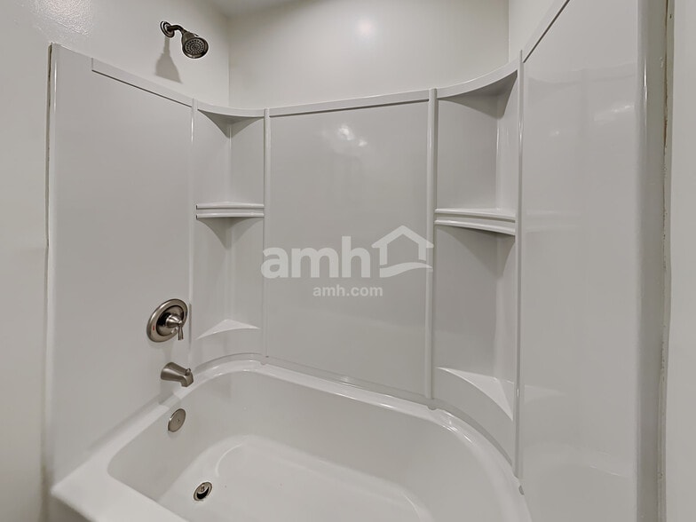 Building Photo - 3537 Eastern Branch Road