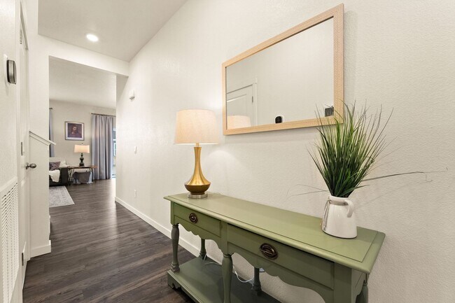 Building Photo - Updated 3-Bedroom Home With 3-Car Garage Close to Commuting, Coffee, and Gym