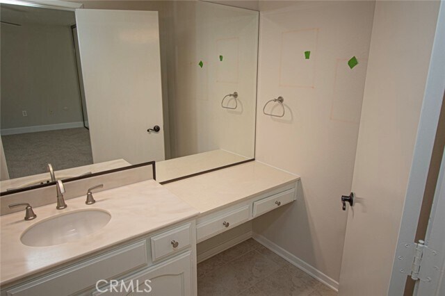 Building Photo - 3152 Alta Vista
