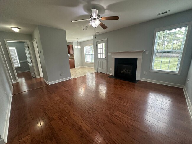 Building Photo - 4252 Redspire Ln
