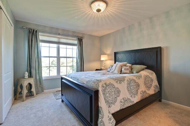 Building Photo - 2580 Bayswater Cir