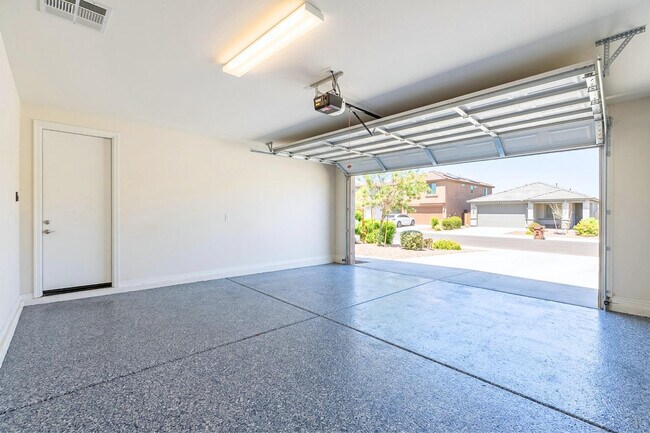 Building Photo - 1533 Sabel Ct