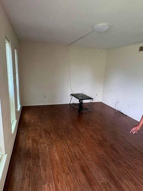 Building Photo - 8306 Oakhaven Rd