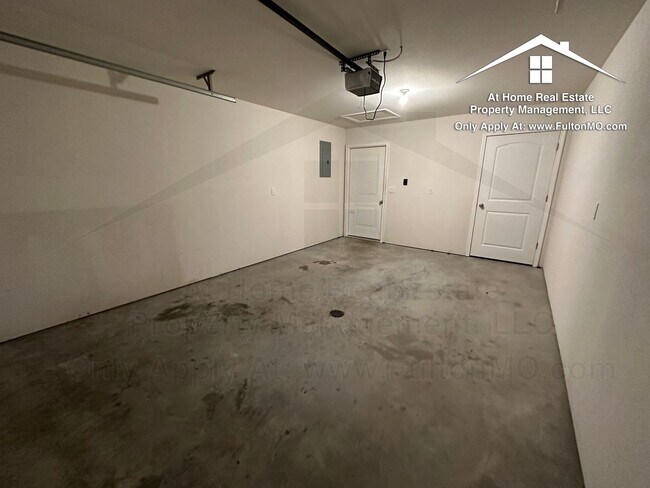 Building Photo - 508 Commons Drive Fulton, MO 65251