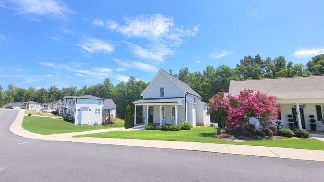 Building Photo - 119 Ashley Wds Ct