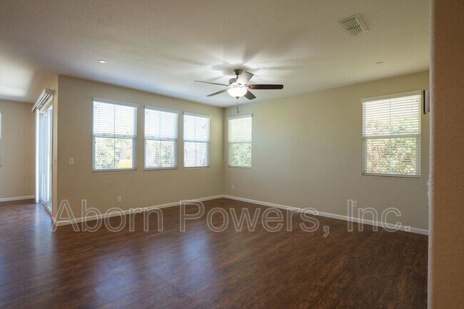 Building Photo - 7048 Greenford Way