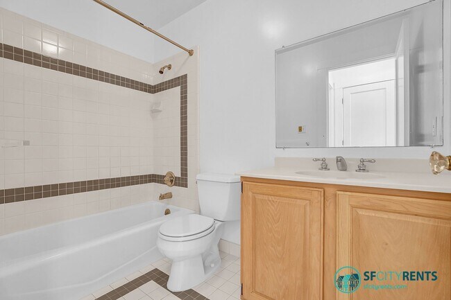 Building Photo - Forest Hill: Elegant Single Family Home