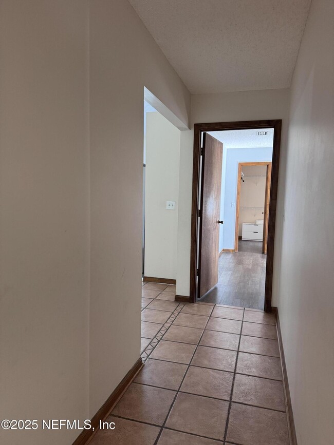 Building Photo - 403 Filmore Dr