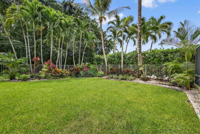 Building Photo - 3738 Old Lighthouse Cir