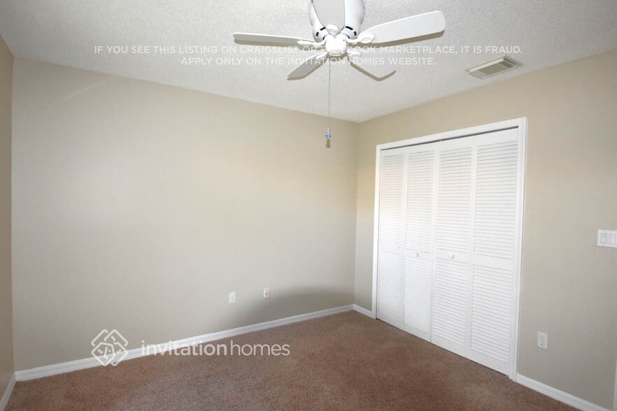 Building Photo - 15290 SW 51st St