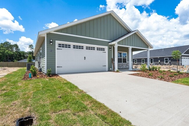 Building Photo - 3/2 Home in Grand Oaks