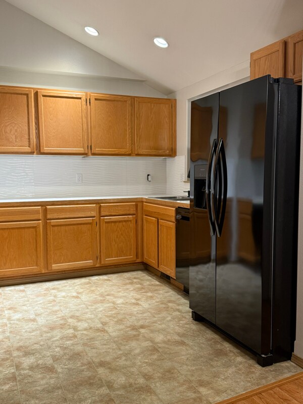 Building Photo - 7104 SE Kansas St