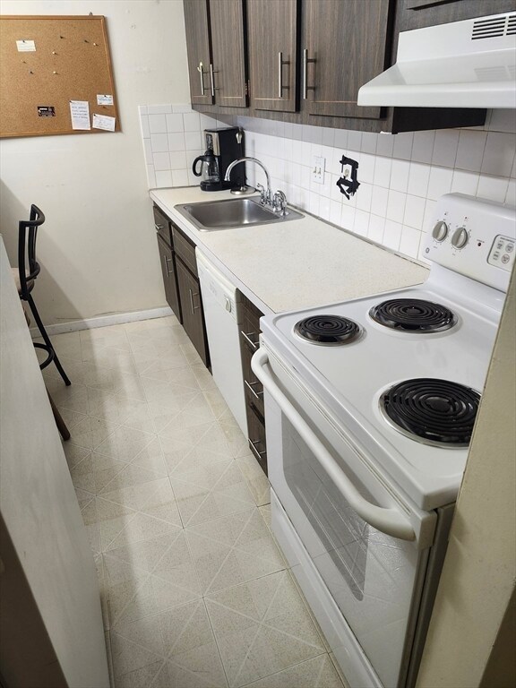 Building Photo - 1643 Cambridge St