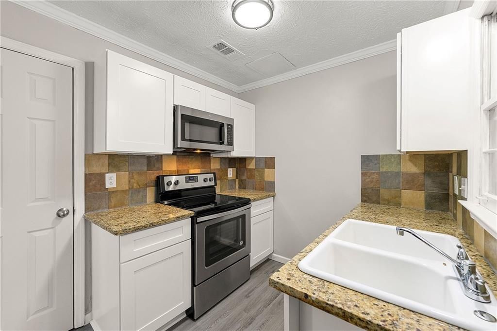 Building Photo - 218 Mill Creek Pl