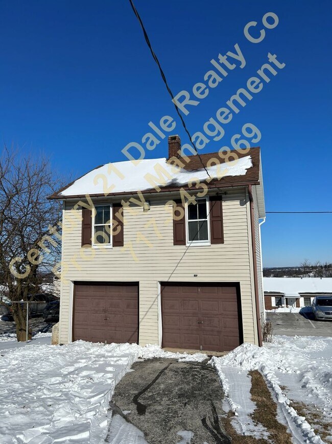 Building Photo - Beautiful 3 Bedroom 1 Bath Home in Dallastown Schools with a Large detached 2 Car Garage