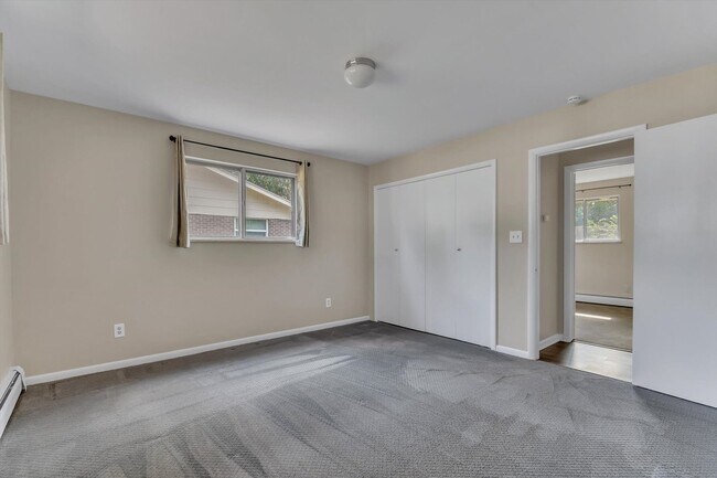 Building Photo - Beautiful, Bright & Move-In Ready Ranch in Desirable West Arvada