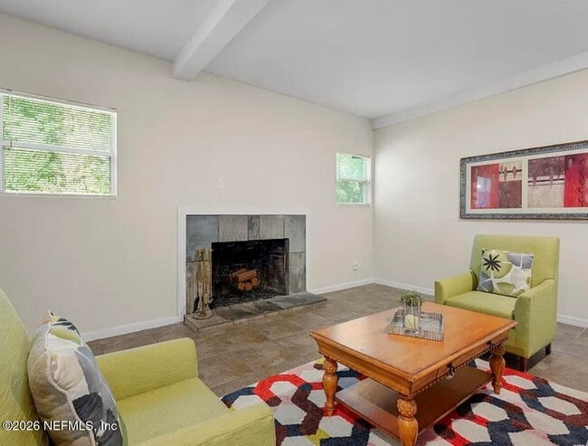 Building Photo - 2833 Emily Ln