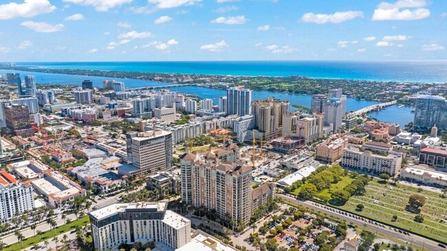 Building Photo - 550 Okeechobee Blvd