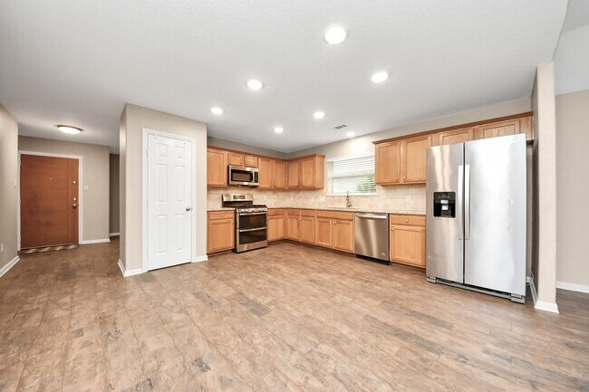 Building Photo - 14610 Hazy Ridge Ln