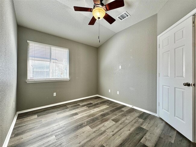 Building Photo - 1014 Aiken Dr