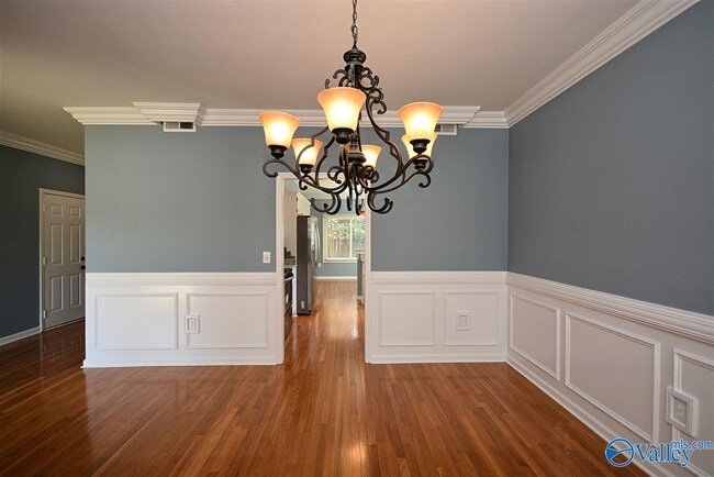 Building Photo - 104 Lancaster Ct SW