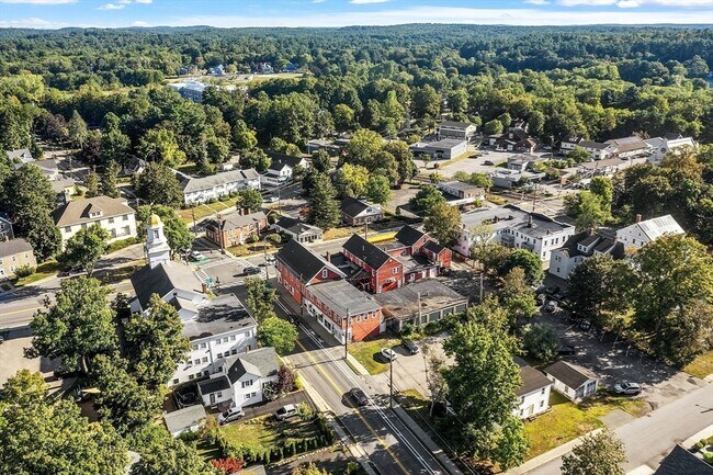 Building Photo - 9 West Rd