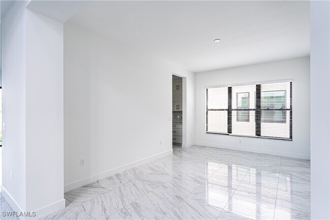 Building Photo - 12813 Hawkins Dr