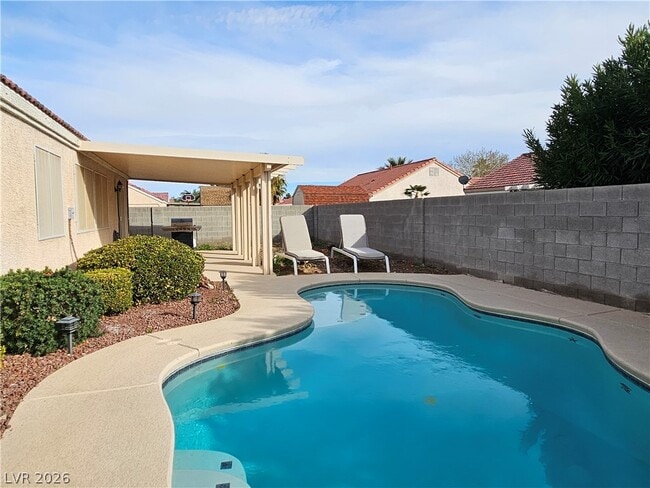 Building Photo - 2603 Inlet Spring Ave