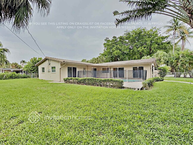 Building Photo - 1601 Seabreeze Blvd