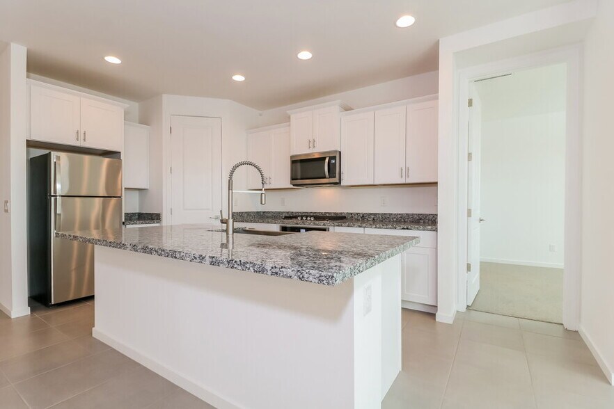 Building Photo - 5627 W Walatowa St