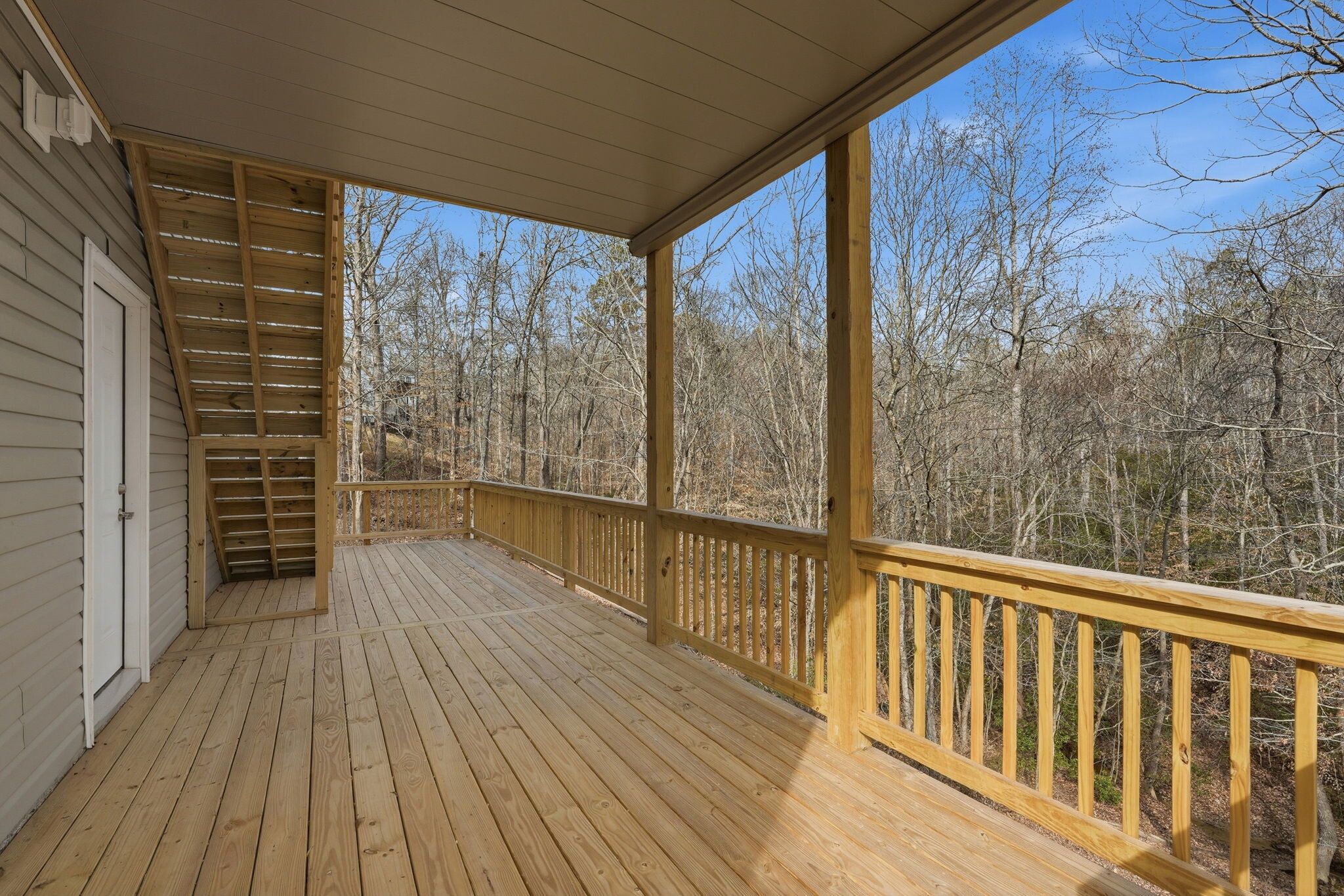 Building Photo - 5055 Blue Goose Ct