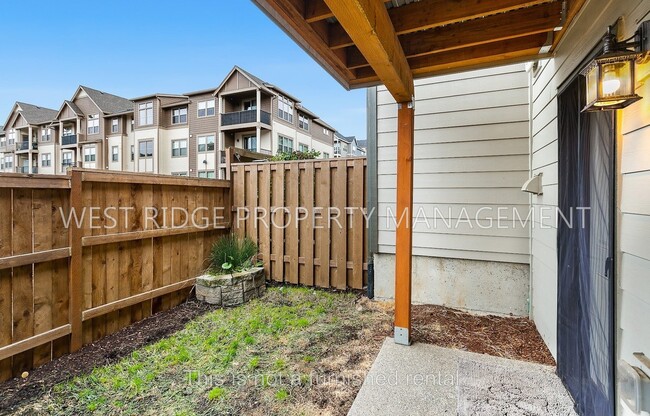 Building Photo - 13319 SW 169th Ave