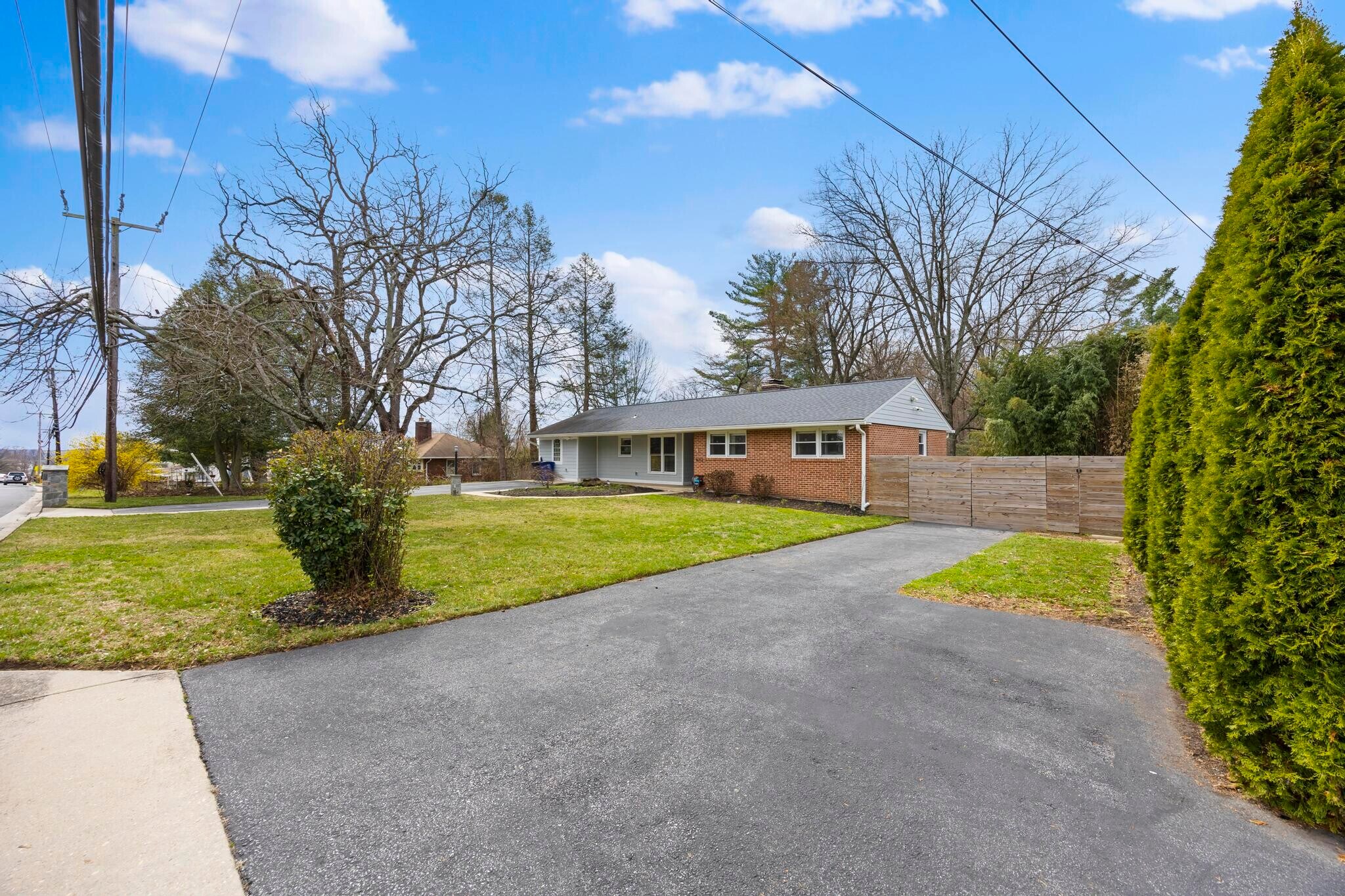 Building Photo - 8312 Savage Guilford Rd