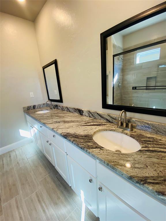 Building Photo - 4309 Spencer-