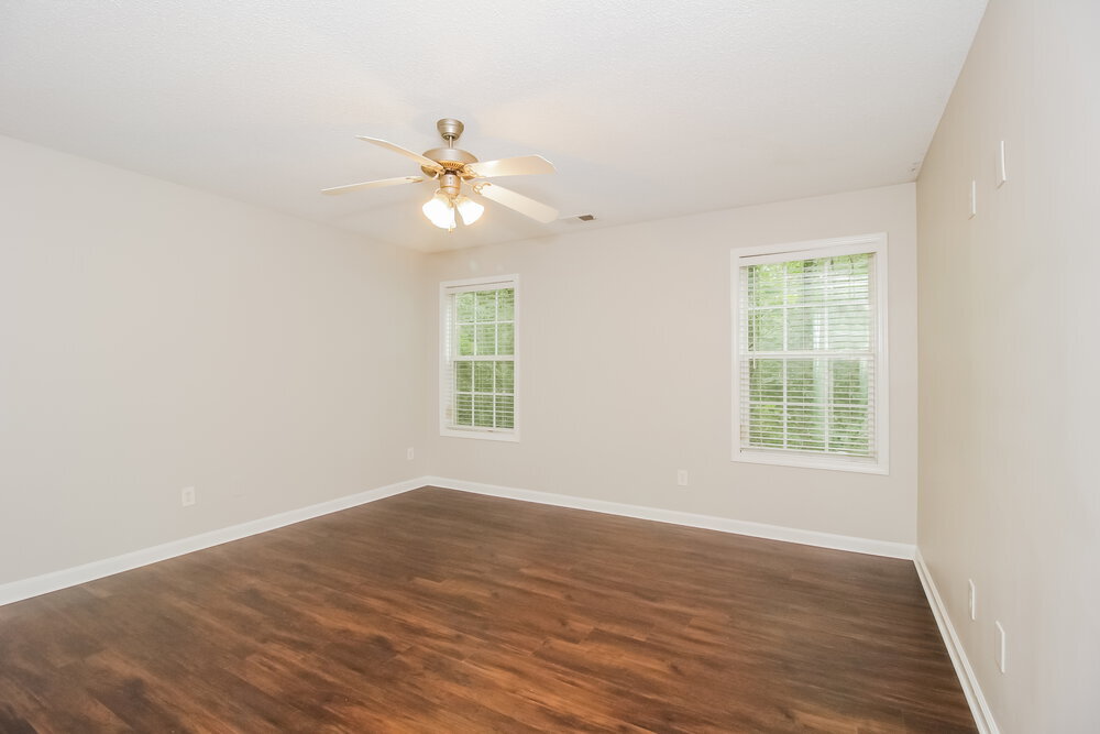 Building Photo - 413 Rosemont Ct