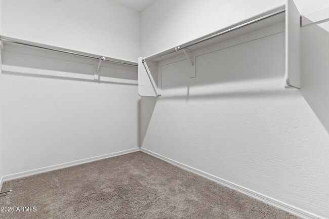 Building Photo - 390 S Verdad Ln