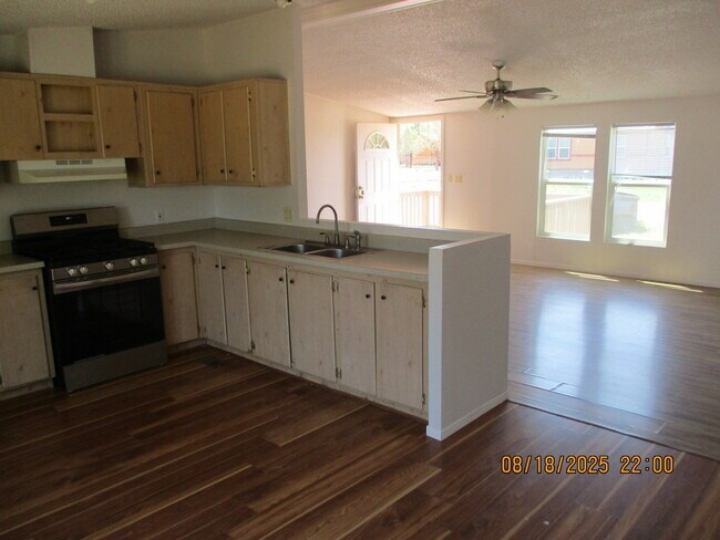 Building Photo - 7040 Fir Dr