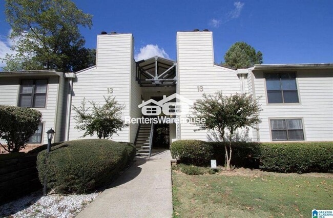 Building Photo - 1303 Gables Dr