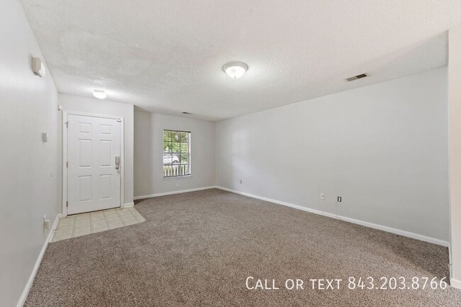 Building Photo - 8731 Hayden Glenn Dr